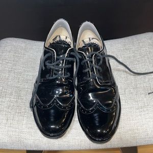 FLY LONDON Black Oxford Shoes